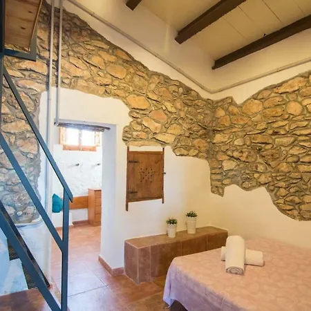 Casa Saraso 펜션 람폴라
